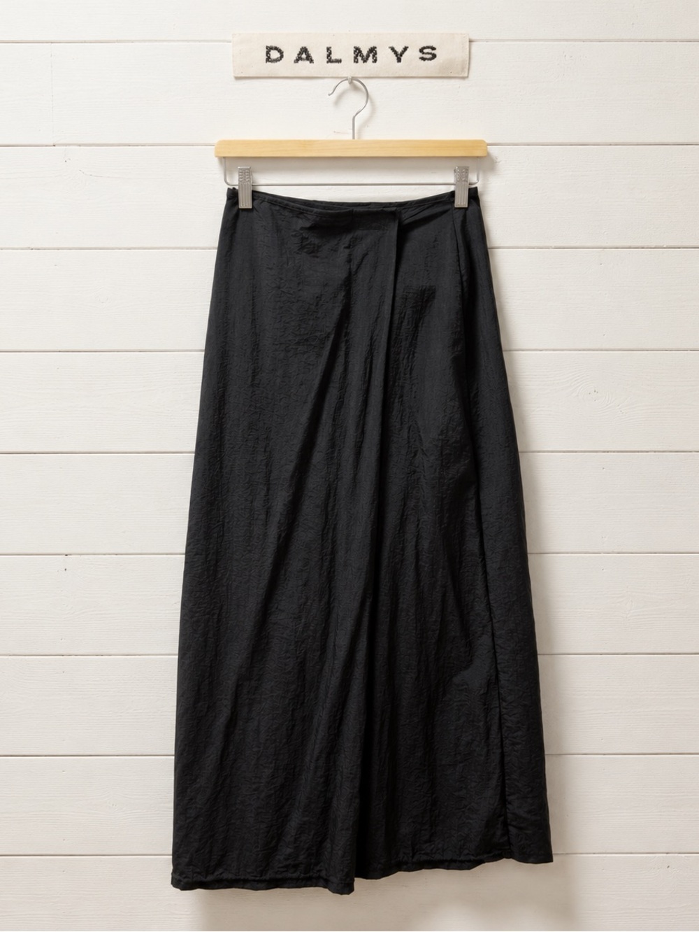 DALMYS Black Cargo Wrap Skirt – Size 5 / Jupe portefeuille cargo noire DALMYS –